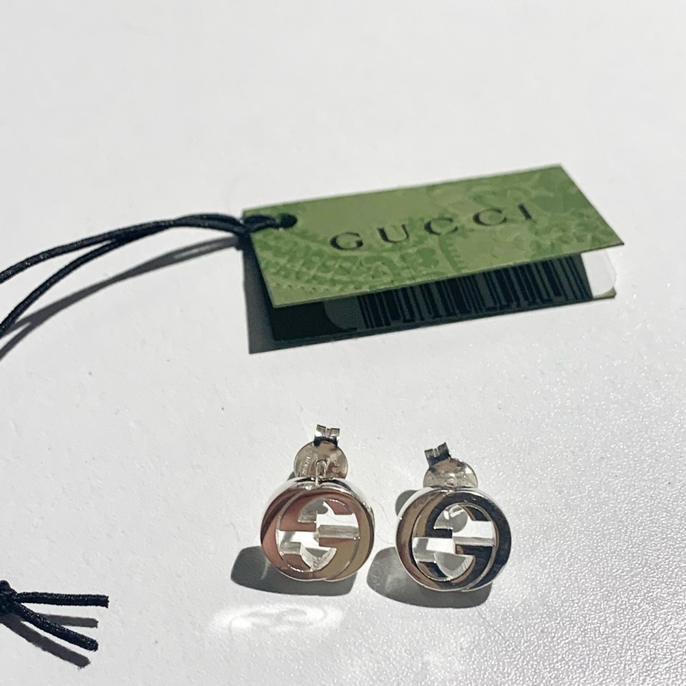 GUCCI SILVER INTERLOCKING G EARRINGS
